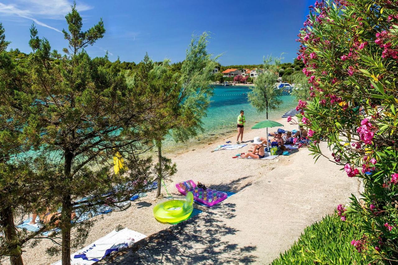 Apartments By The Sea Grebastica, Sibenik - 4881 Baselovici Eksteriør bilde